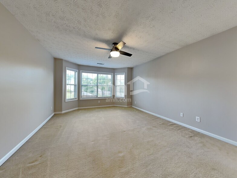 Building Photo - 3731 Avensong Village Cir