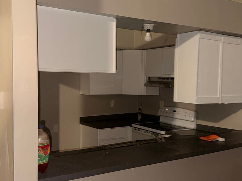 Building Photo - 7918 N Granville Rd