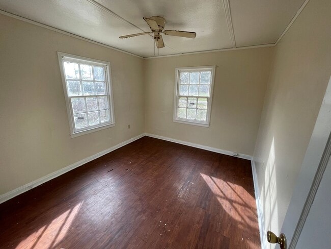 Building Photo - 4119 Belmont St