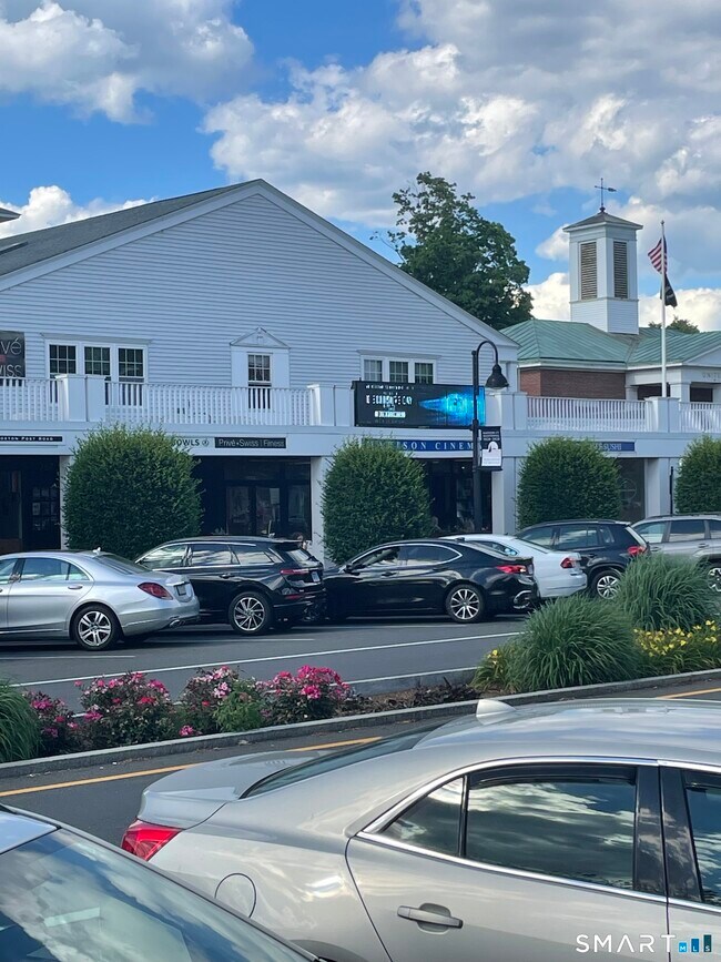 Building Photo - 1023 Boston Post Rd