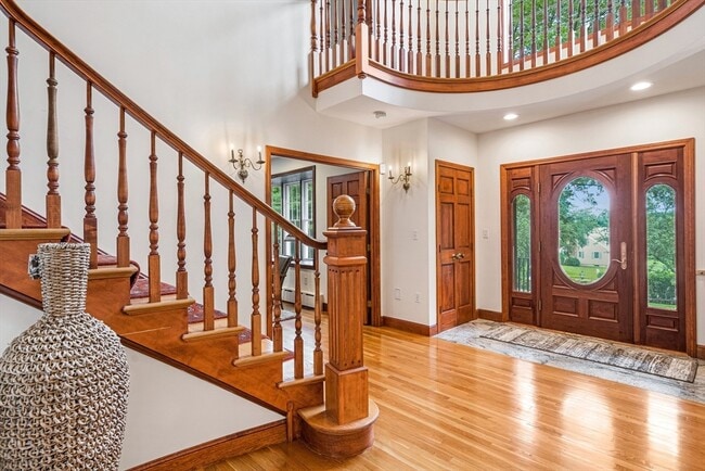 Building Photo - 282 High St