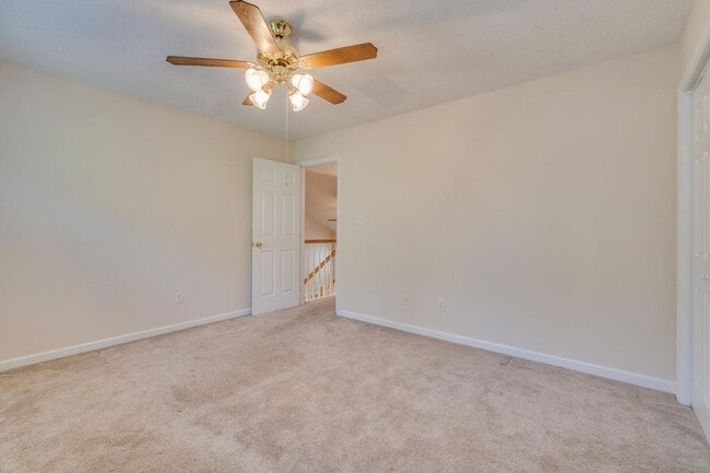 Building Photo - 3910 Renaissance Sq