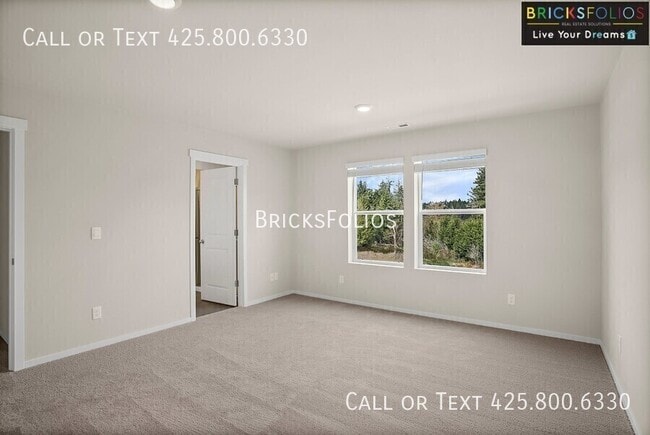 Building Photo - 1209 SW Pendleton Way