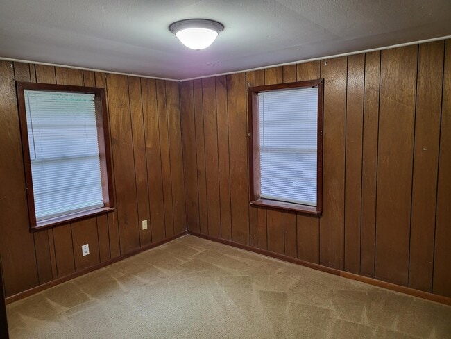 Building Photo - 1229 Wells St