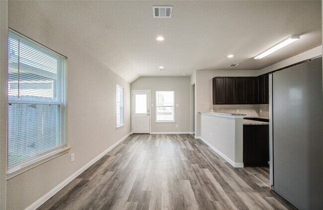 Building Photo - 13409 Cannon Crk Ct