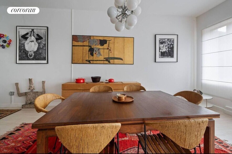 Building Photo - 460 W Broadway