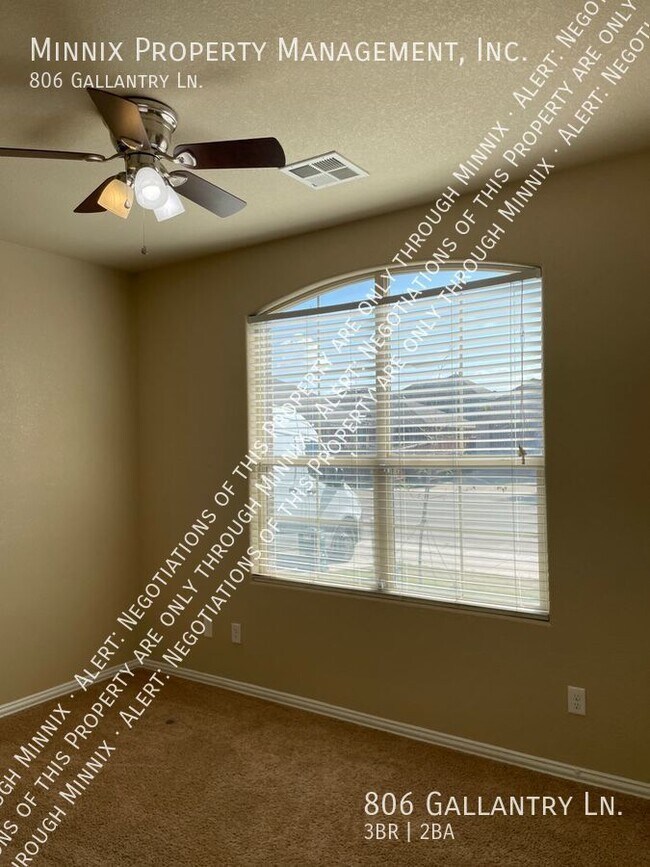 Building Photo - 806 Gallantry Ln.