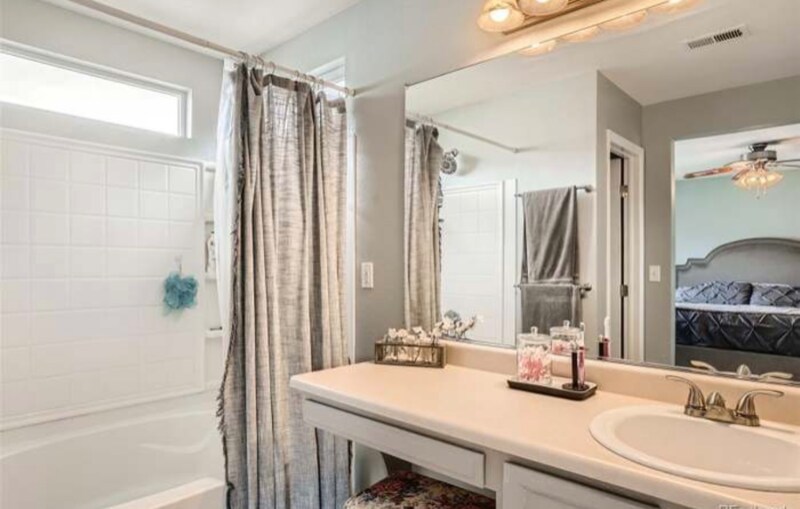 Building Photo - 13890 Madison St