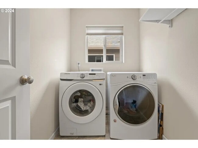 Building Photo - 7146 NW 167th Ave