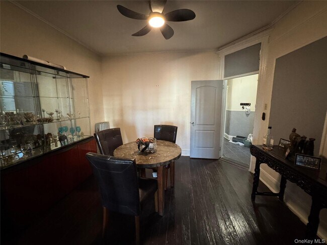 Building Photo - 32-26-32106 106th St