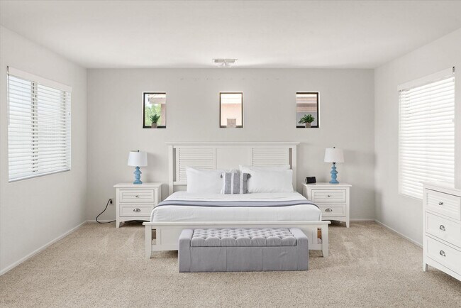 Building Photo - 16310 N 151st Ave