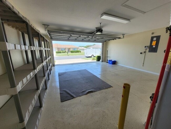 Building Photo - 13635 SE 89th Ave