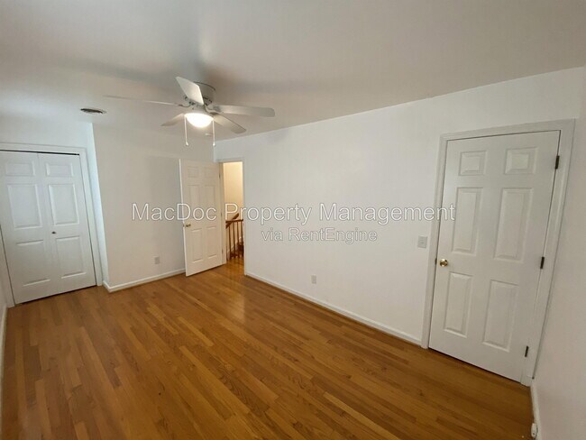 Building Photo - 431 Ridgemore St