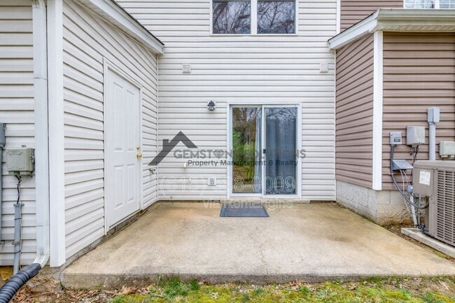 Building Photo - 668 Flintlock Ct