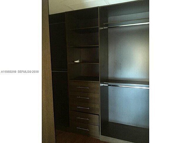 Building Photo - 2950 NE 188th St