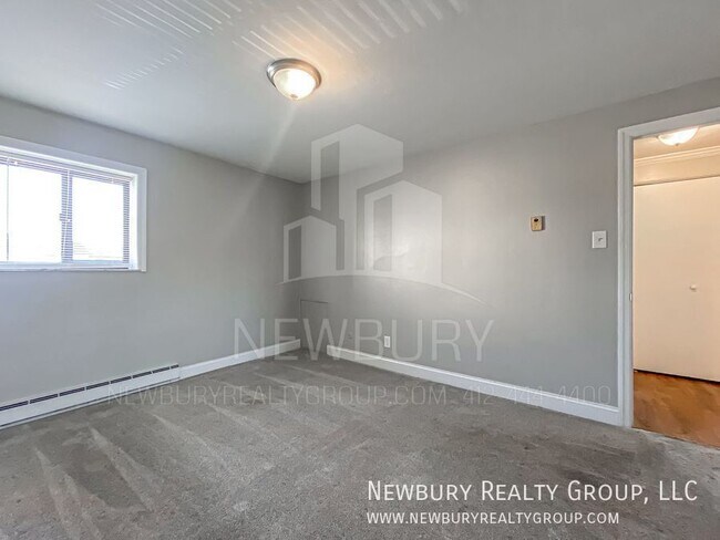 Building Photo - 1848 Chessland St