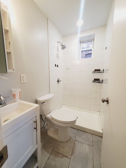 331 Baldwin Ave 9 - 322 Baldwin Ave