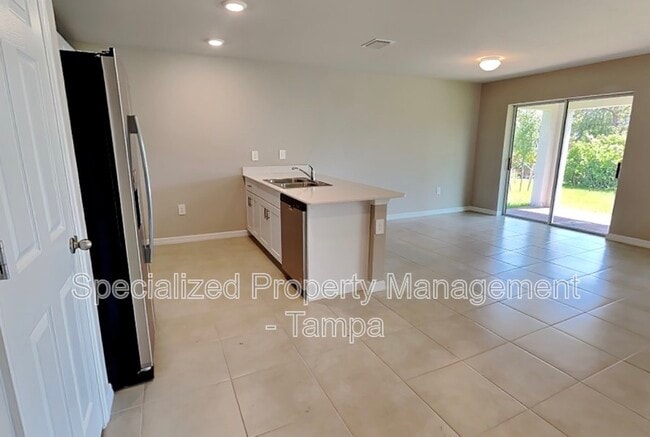 Building Photo - 4731 Gillot Blvd