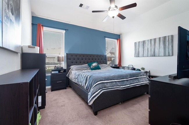 Building Photo - 8807 Harvest River Dr