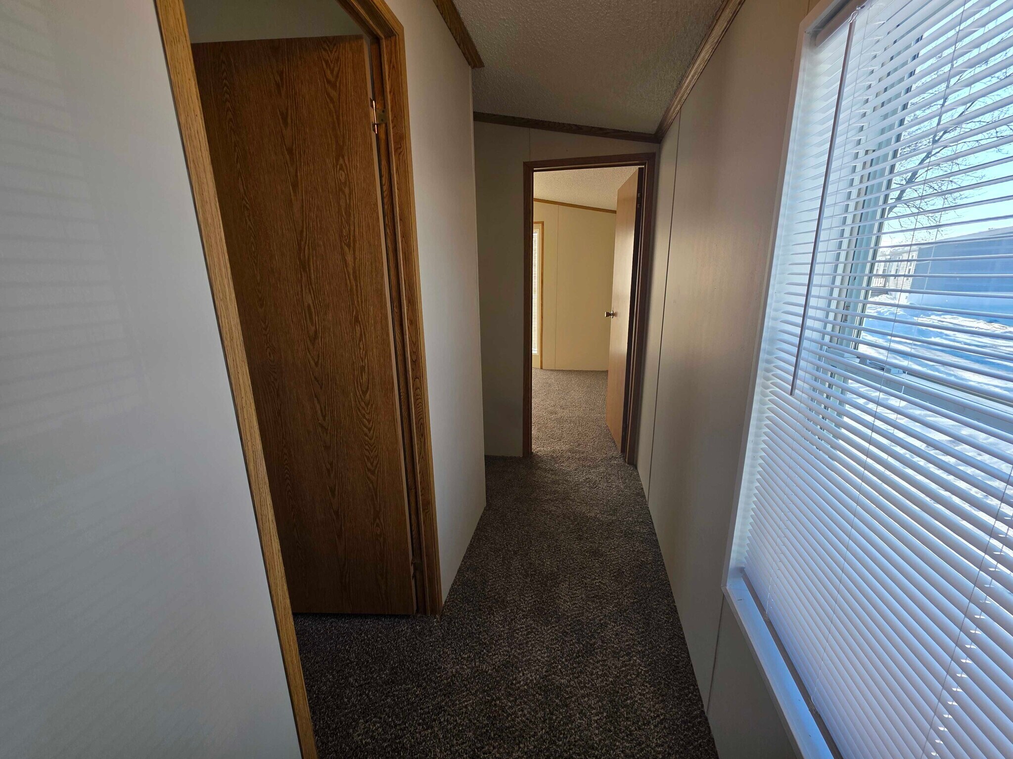 Building Photo - 4461 Beechwood St