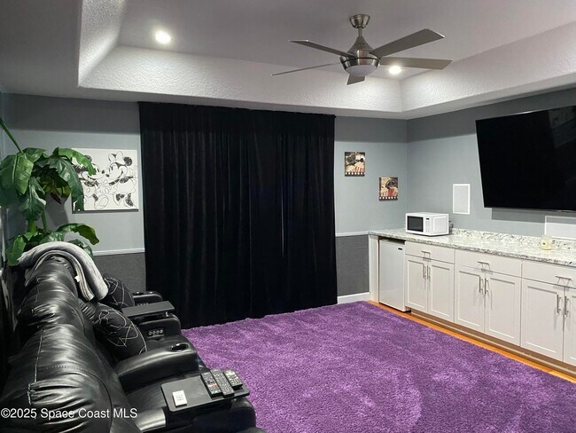 Building Photo - 781 Sunset Lakes Dr