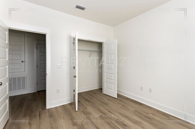 Building Photo - Brand New 4 Bed 2 Bath Home in Foley