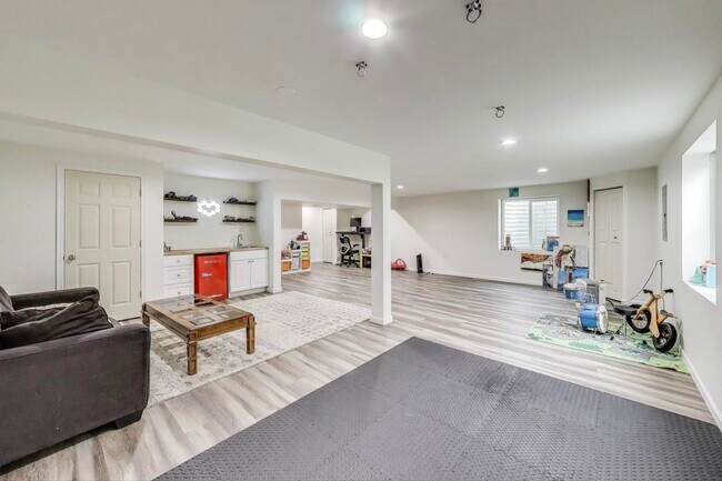 Building Photo - 4129 Winslow Ct