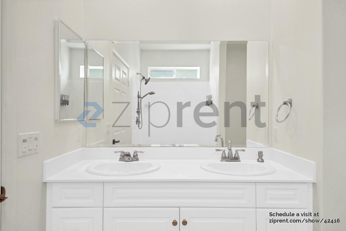 Building Photo - 41207 Alegria Ln