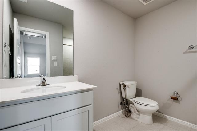 Building Photo - 1808 Fox Glove St