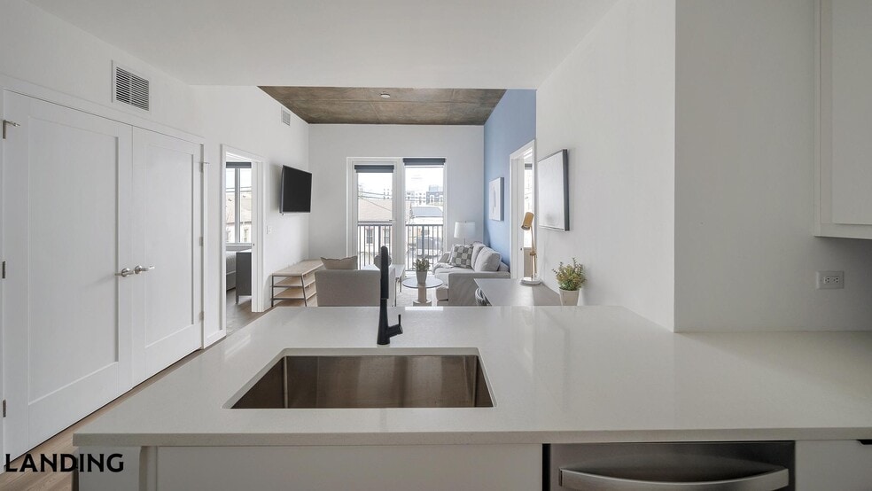 Building Photo - 1801 Patterson St