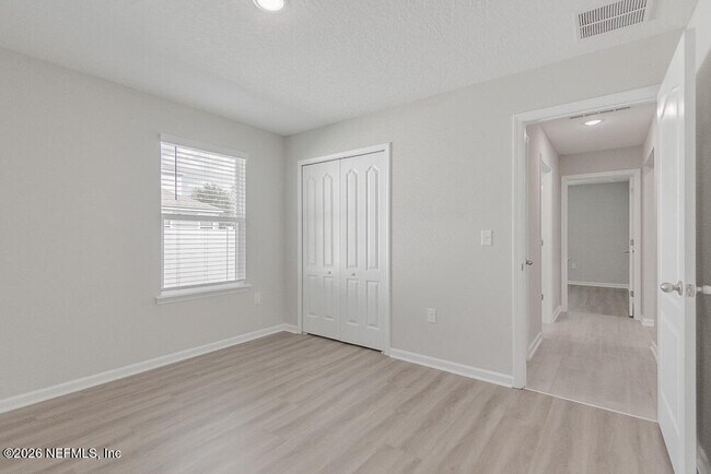 Building Photo - 3131 Little Kern Ln