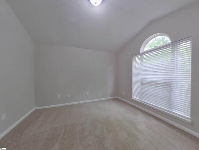 Building Photo - 403 Ashridge Way