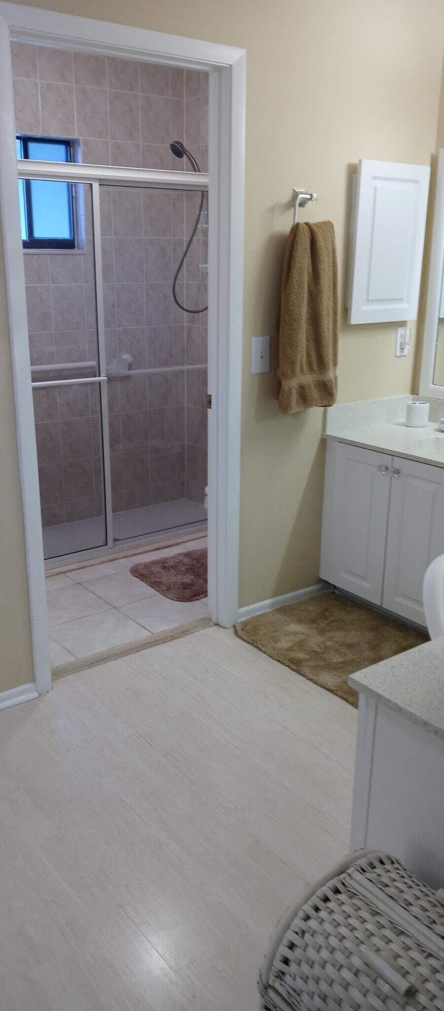 Building Photo - 3301 SE La Prado Ct