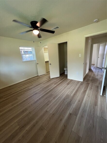 Building Photo - 5023 Ridgestone St