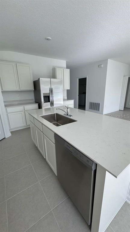 Building Photo - 5161 Green Belt Dr