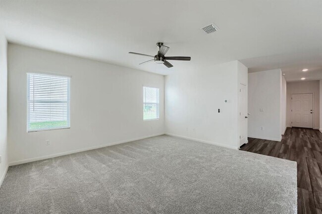 Building Photo - 124 Mullen Wy