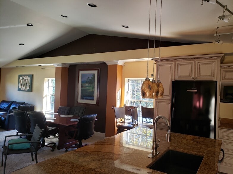 All Recessed Lighting - 54 Veres Dr