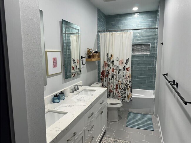 Building Photo - 4235 Eck Ln