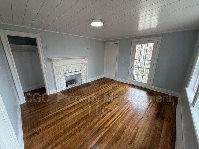 Building Photo - 32-34-34 Clinton Ave