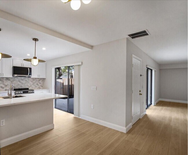 Building Photo - 6201 62nd Way