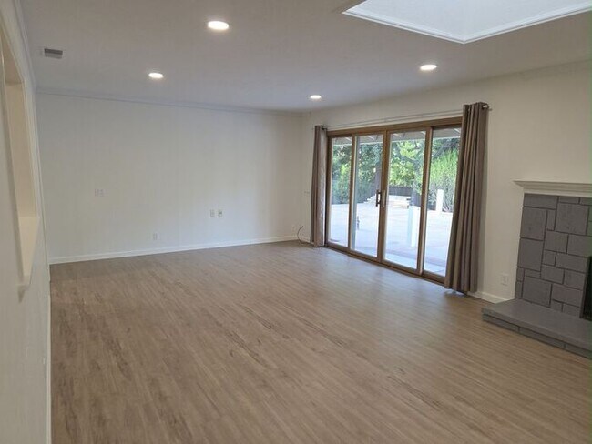 Building Photo - Single Level Alamo Rental near Roundhill G...