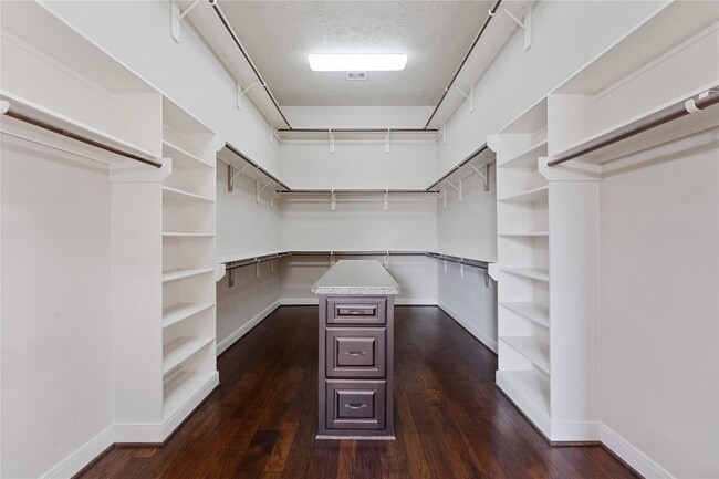 Building Photo - 13410 Kluge Corner Lane