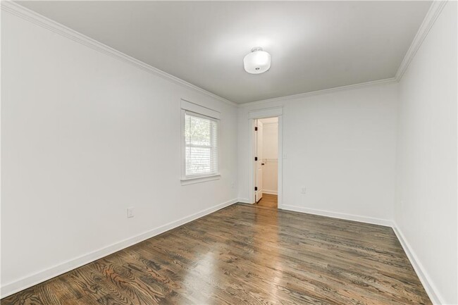 Building Photo - 456 Griffin St NW