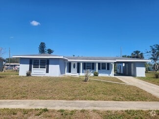 Building Photo - 22190 Laramore Ave