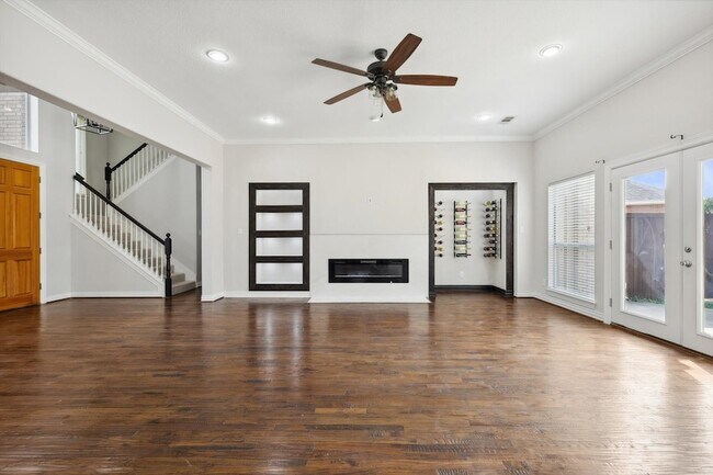Building Photo - 6043 Fieldstone Dr