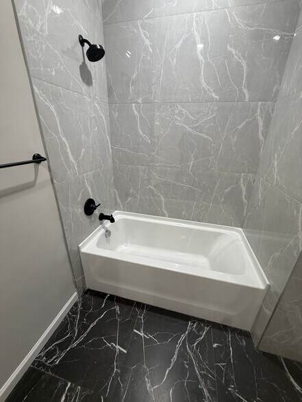 Building Photo - 59 Pearl St