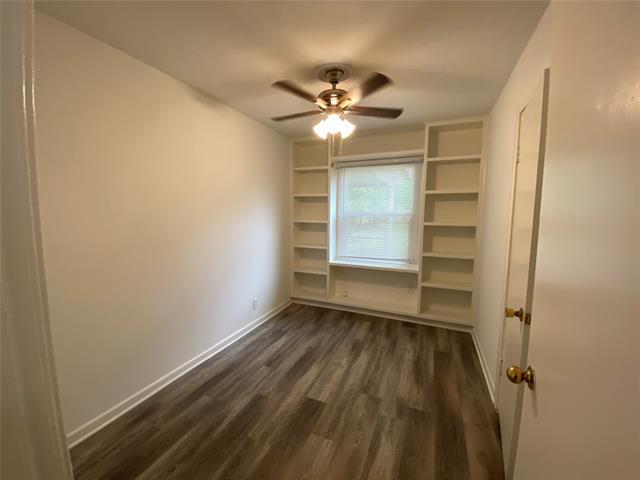 Building Photo - 425 Wanda Way