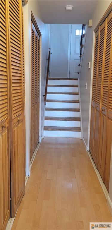 Building Photo - 6107 N Oaks Blvd