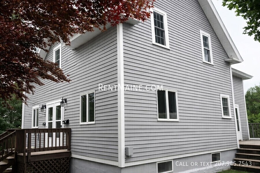 Building Photo - 11 Somerset St