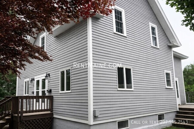 Building Photo - 11 Somerset St